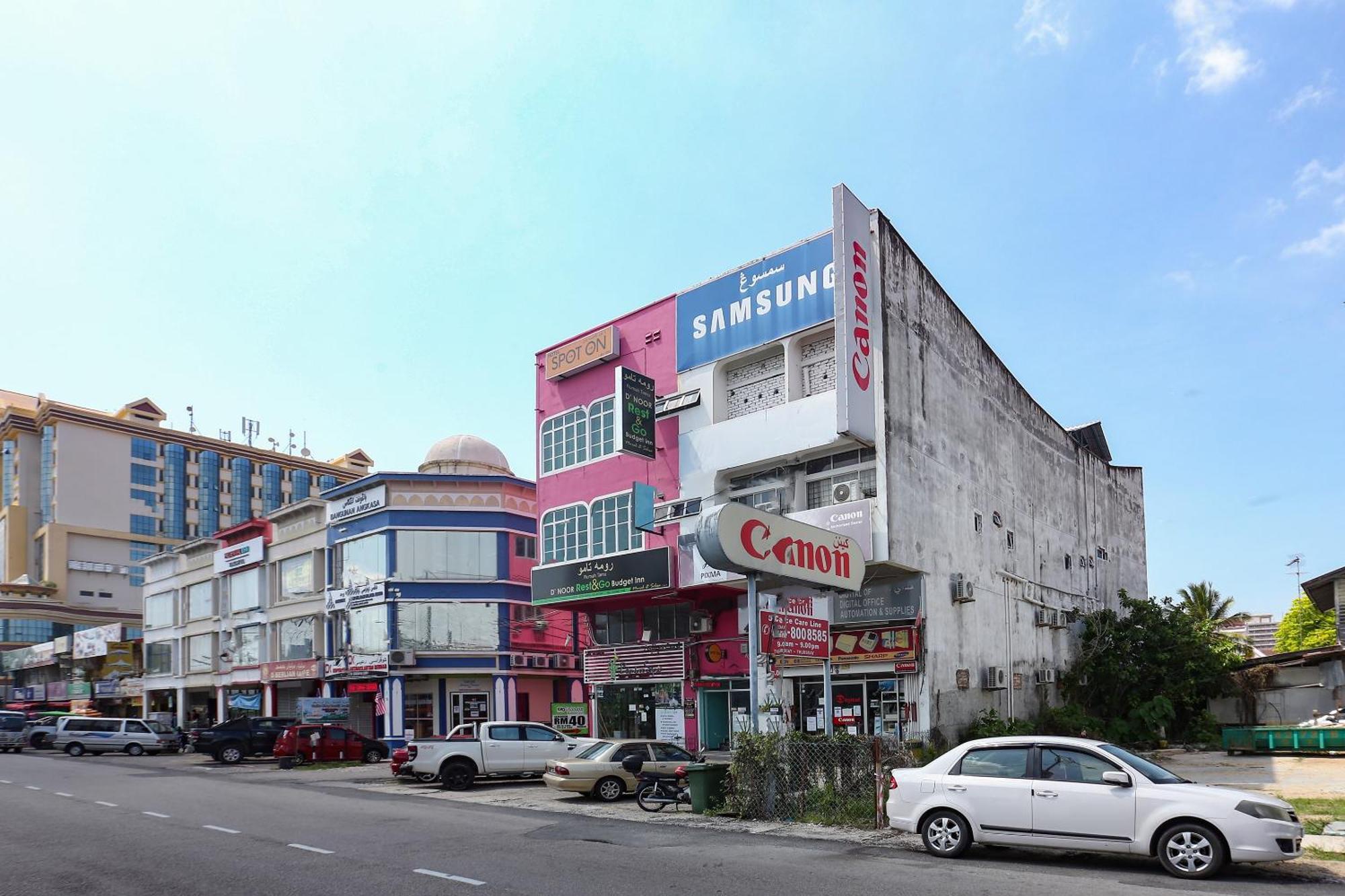 Spot On 89796 D'Noor Budget Inn Kota Bharu Exterior photo