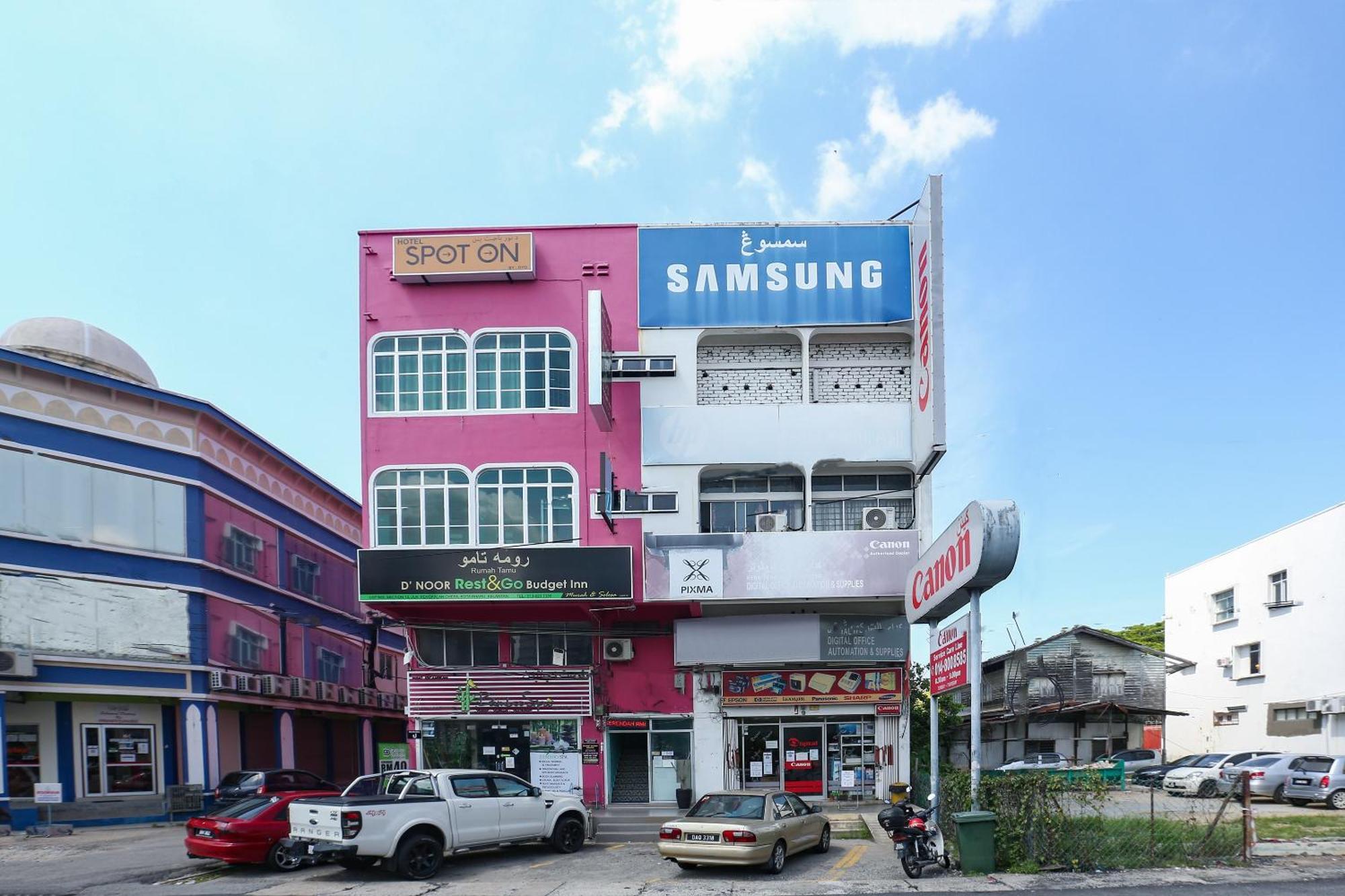 Spot On 89796 D'Noor Budget Inn Kota Bharu Exterior photo